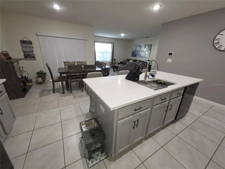 184 Sunny Day Way, Davenport, FL 33897 - Image #2