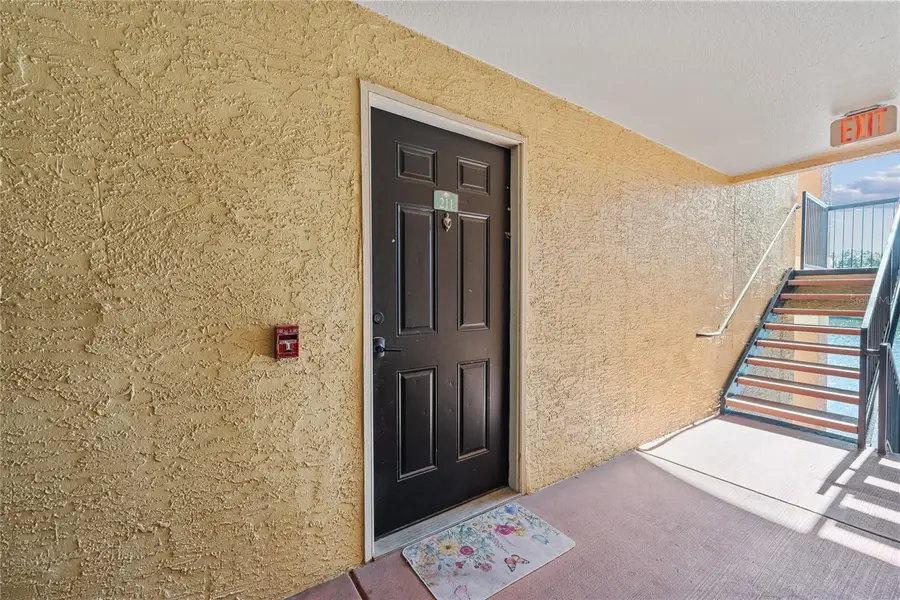 1999 Summer Club Drive #211, Oviedo, FL 32765 - Image #2