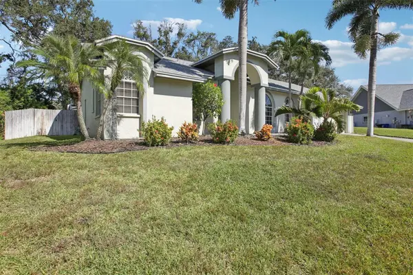 2654 Crystal Circle, DUNEDIN, FL 34698
