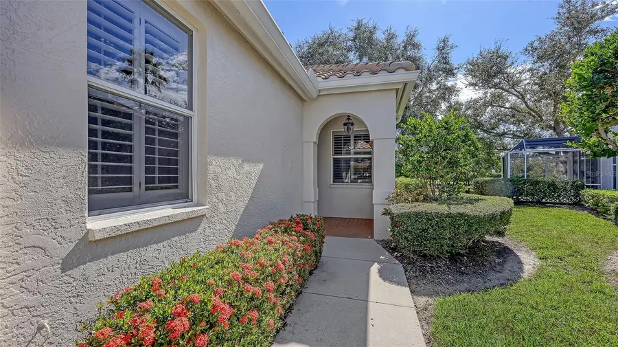 3744 Castellon Court, Sarasota, FL 34238 - Image #3
