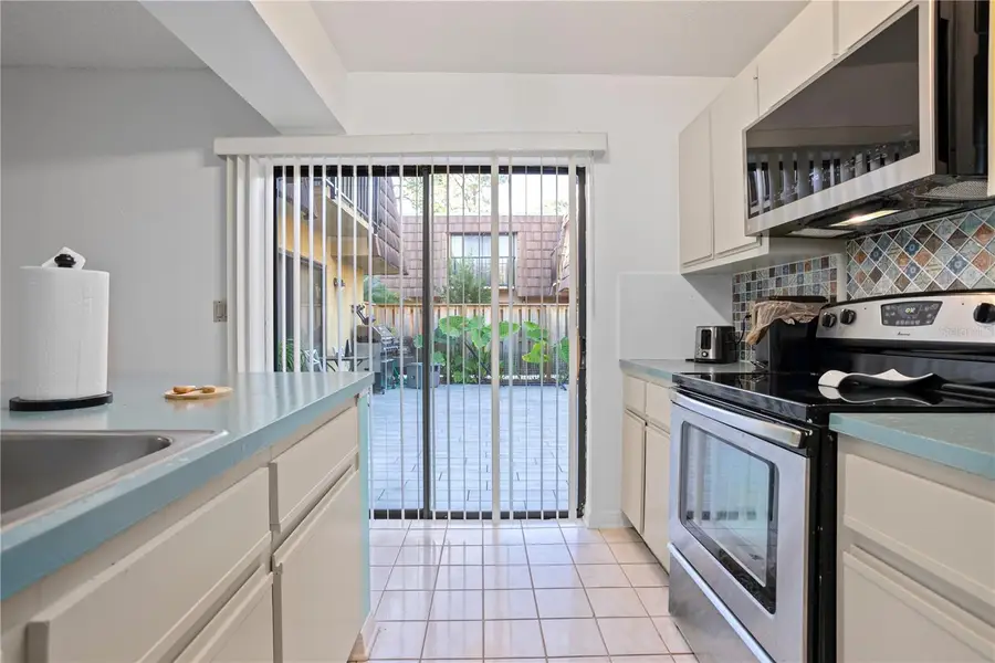 5284 Willow Court #508, Orlando, FL 32811 - Image #3