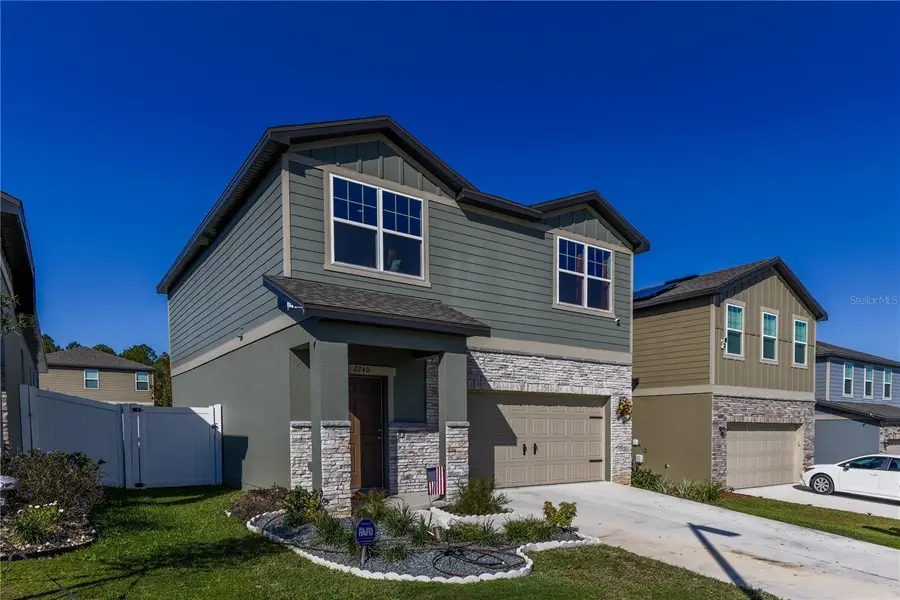 2240 Hemingway Circle, Groveland, FL 34736 - Image #2