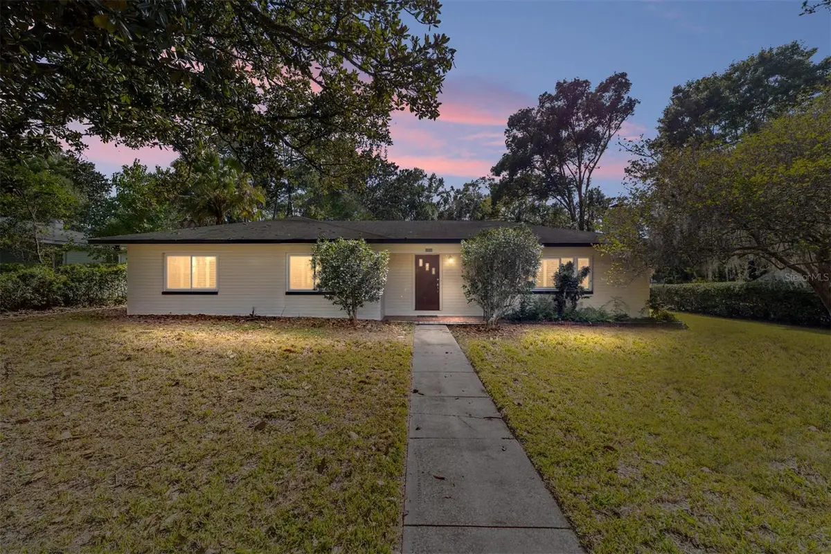 1523 NW 11th Road, Gainesville, FL 32605 - Image #1