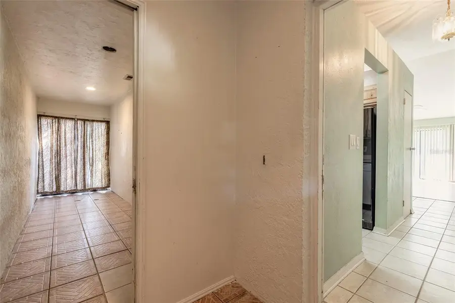 1672 Espanola Avenue, Daytona Beach, FL 32117 - Image #3