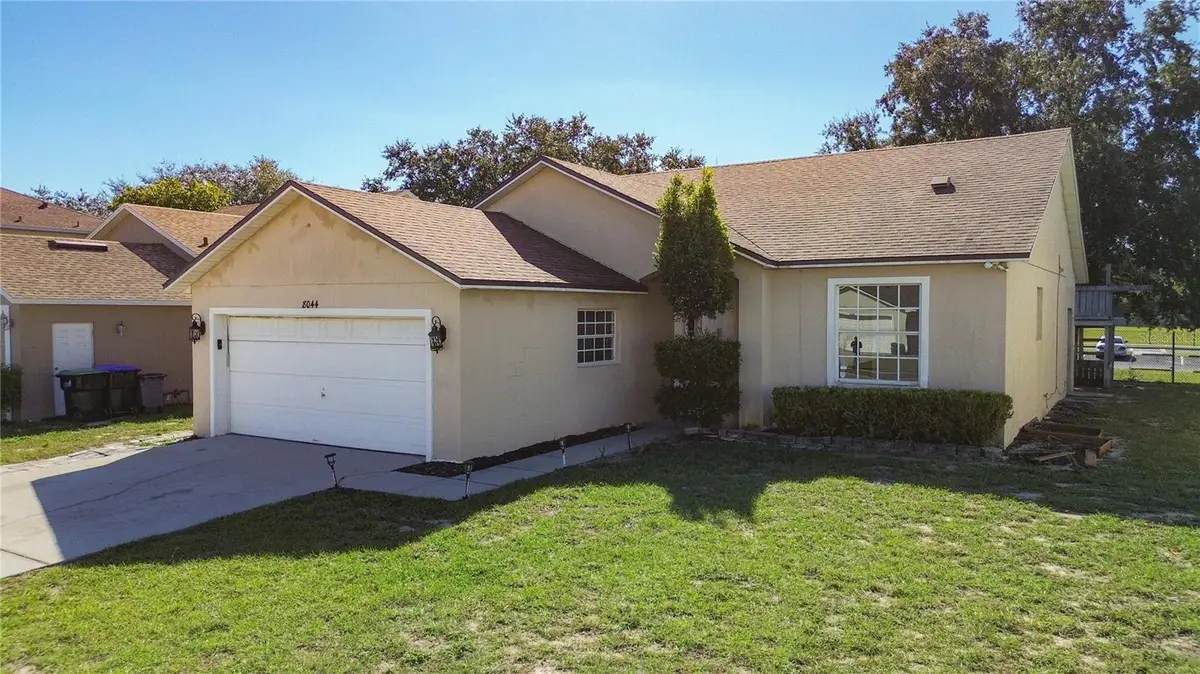 8044 Aspencrest Court, Orlando, FL 32835 - Image #1