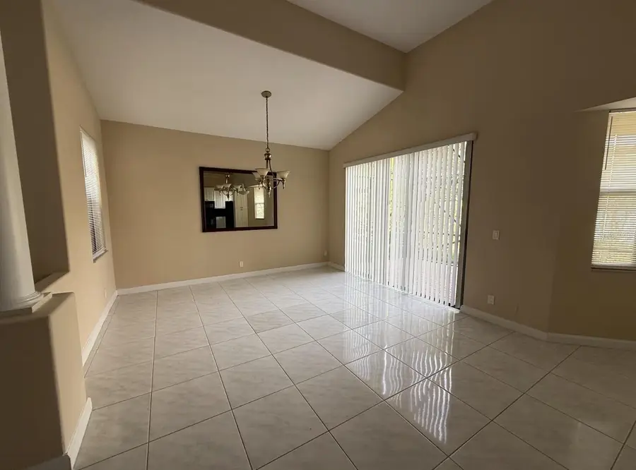 4945 Pine Tree Drive, Boynton Beach, FL 33436 - Image #3