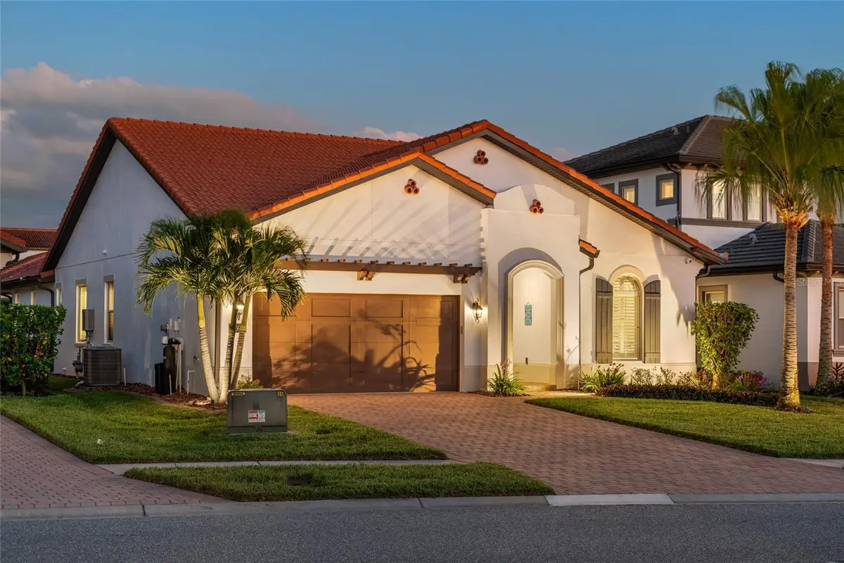 10692 Royal Cypress Way, Orlando, FL 32836 - Image #1