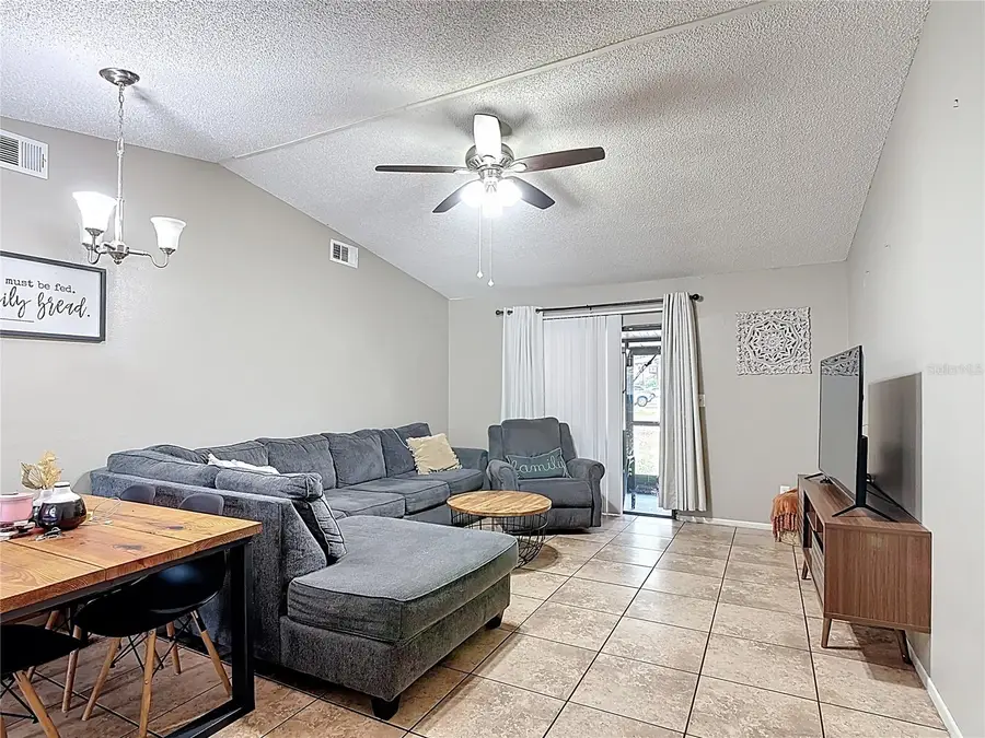 1803 Foxhall Circle #1803, Kissimmee, FL 34741 - Image #2