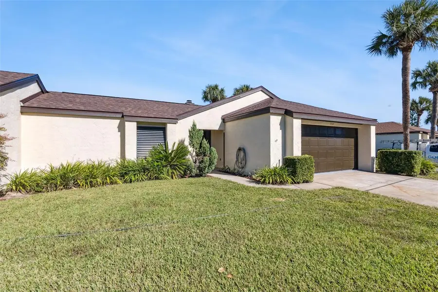 1932 Maple Circle #1932, Tavares, FL 32778 - Image #2