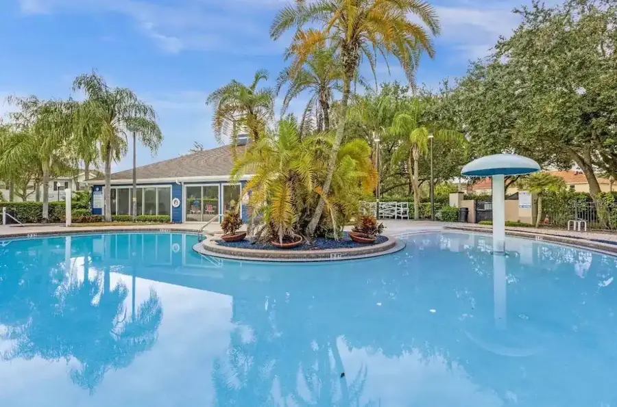 5360 Diplomat Court #105, Kissimmee, FL 34746 - Image #2