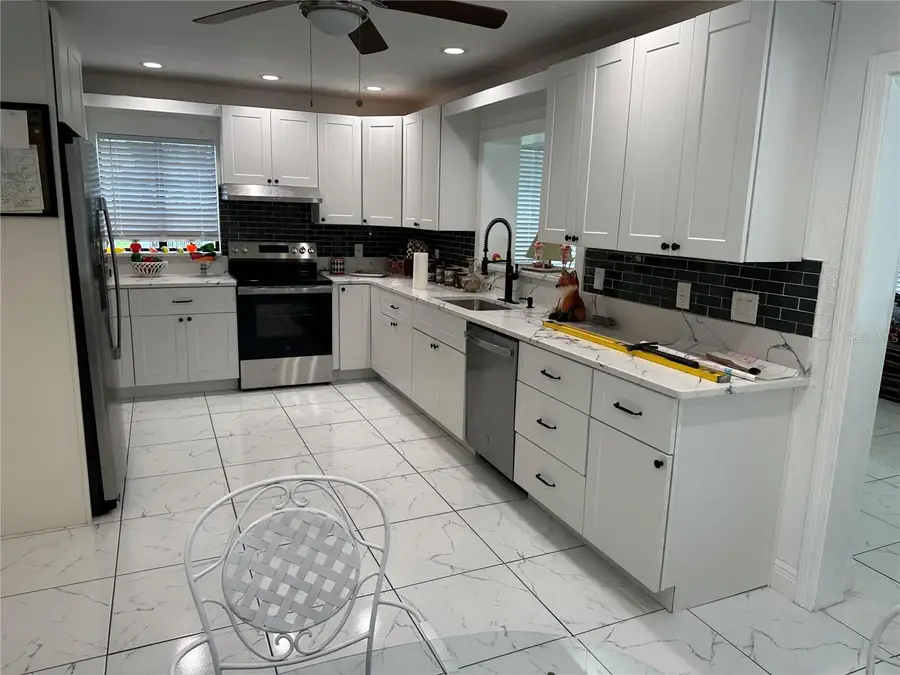 17067 NW Gainesville Road, Reddick, FL 32686 - Image #3