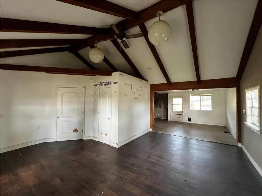 495 Fern Avenue, Tavares, FL 32778 - Image #3