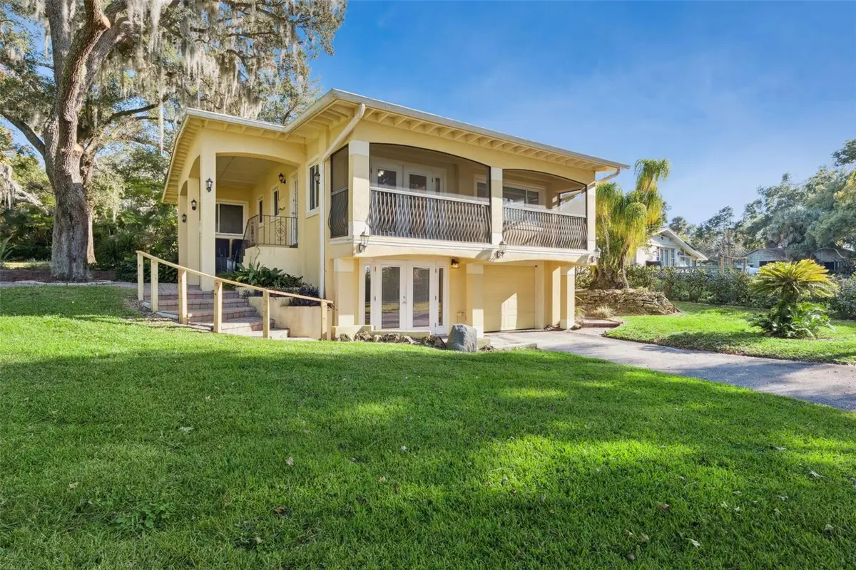 4611 Ola Beach Drive, Mount Dora, FL 32757 - Image #1