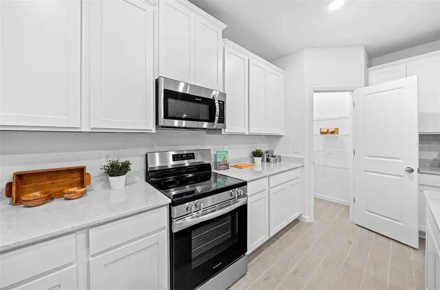 6860 SW 88th Place, Ocala, FL 34476 - Image #2