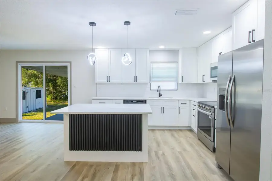 2732 Westside Drive, Leesburg, FL 34748 - Image #2