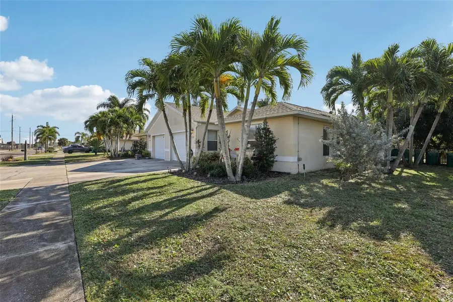 527 Jackson Avenue, Satellite Beach, FL 32937 - Image #3
