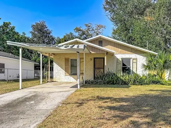 1807 N Barnes Street, PLANT CITY, FL 33563