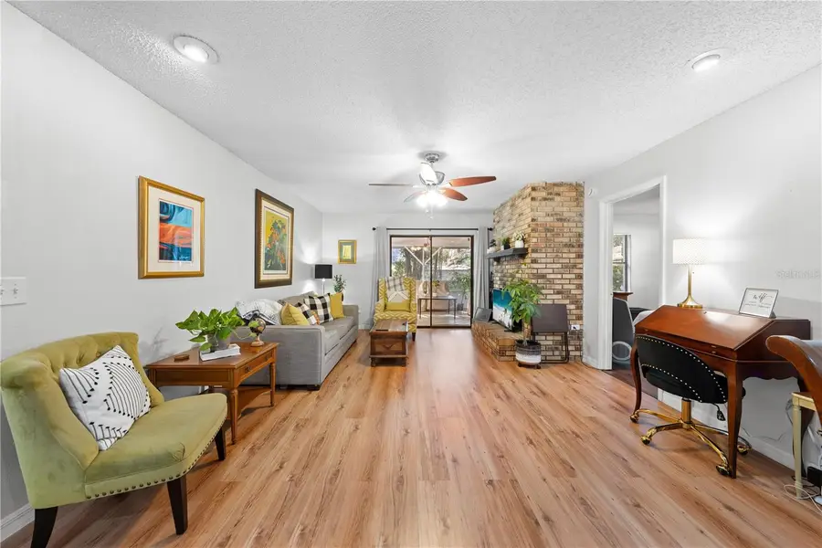 8 Wood Street, Oviedo, FL 32765 - Image #2