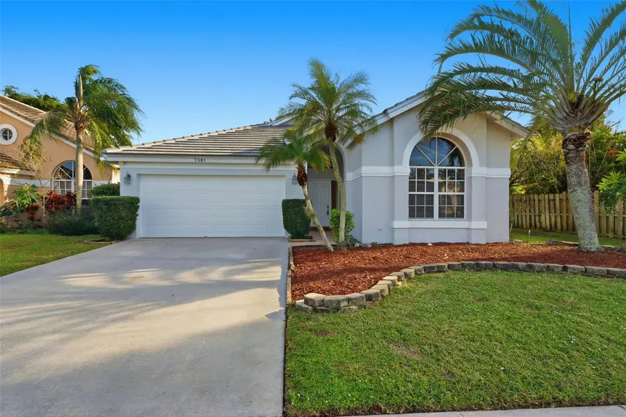 7381 Ashley Shores Circle, Lake Worth, FL 33467 - Image #2