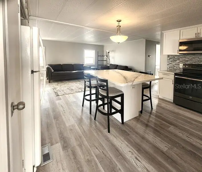 808 53rd Avenue E #74, Bradenton, FL 34203 - Image #2