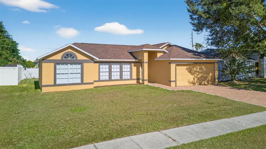 2346 Queenswood Circle, Kissimmee, FL 34743 - Image #3