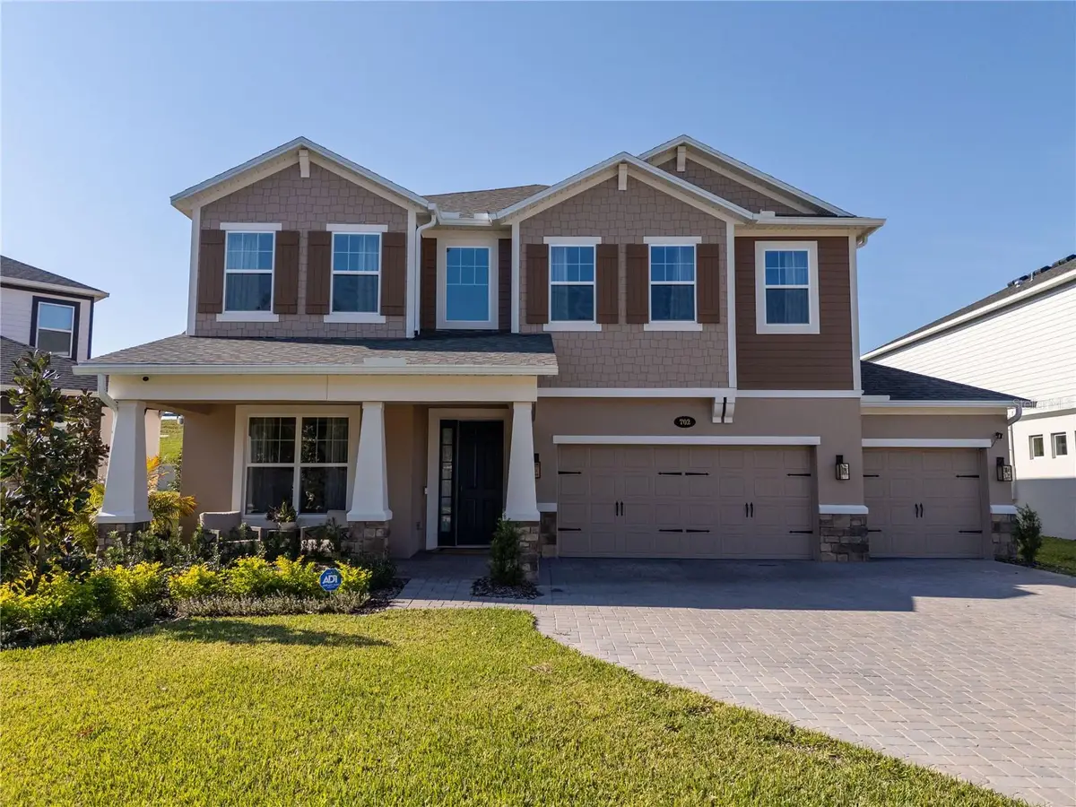 702 Pointe Emerson Boulevard, Apopka, FL 32703 - Image #1