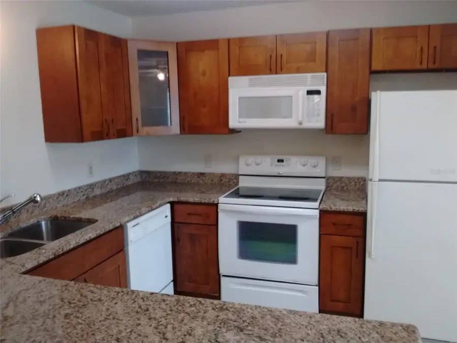 457 Hemlock Street, Altamonte Springs, FL 32714 - Image #3