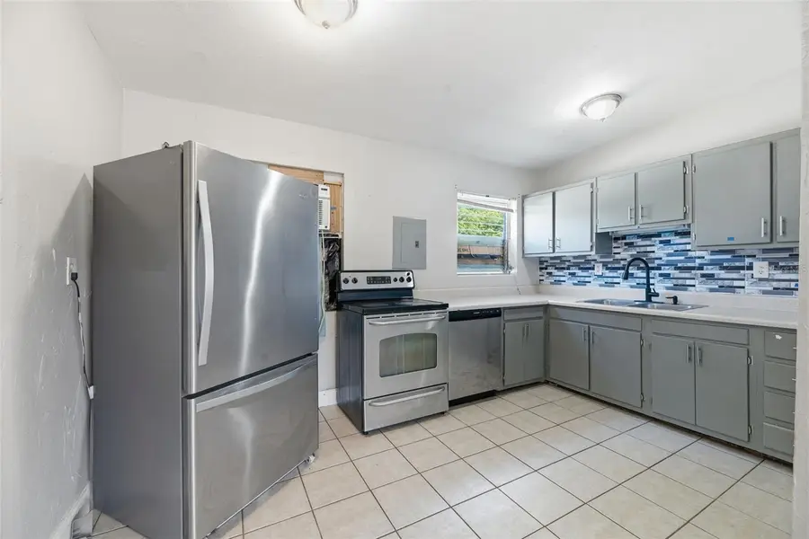 3947 Pensacola Drive, Lake Worth, FL 33462 - Image #3