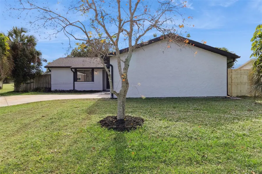 1296 Dawn Street Ne, Palm Bay, FL 32905 - Image #2