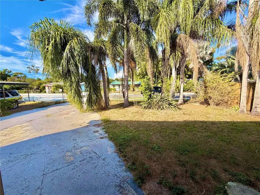 3670 42nd Avenue N, Saint Petersburg, FL 33714 - Image #3
