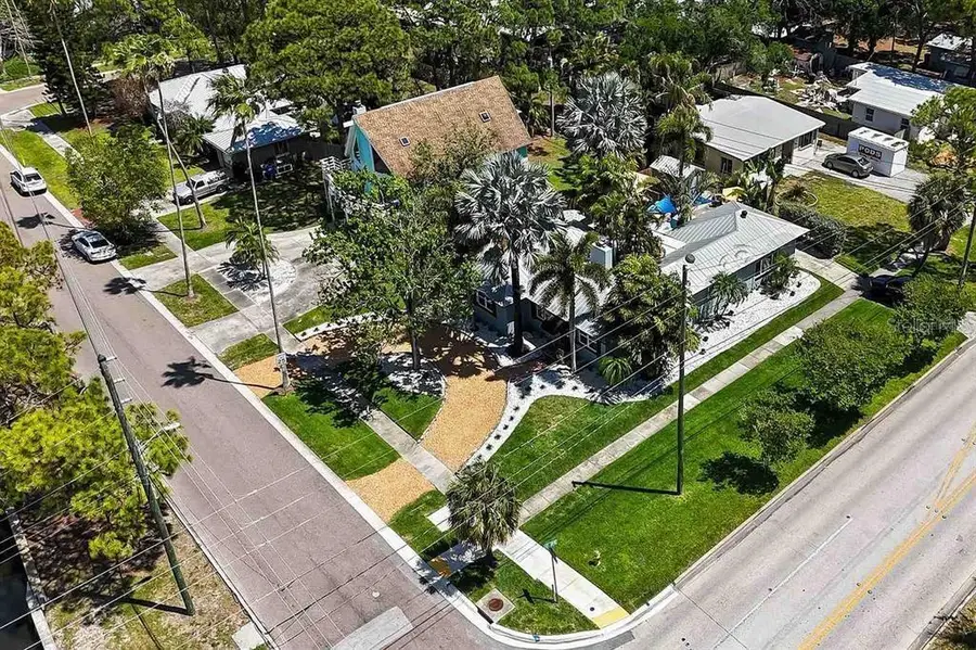 8301 Riverside Drive Ne, Saint Petersburg, FL 33702 - Image #3