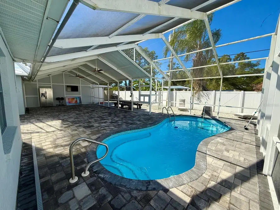 1057 Willis Avenue, Sarasota, FL 34232 - Image #2