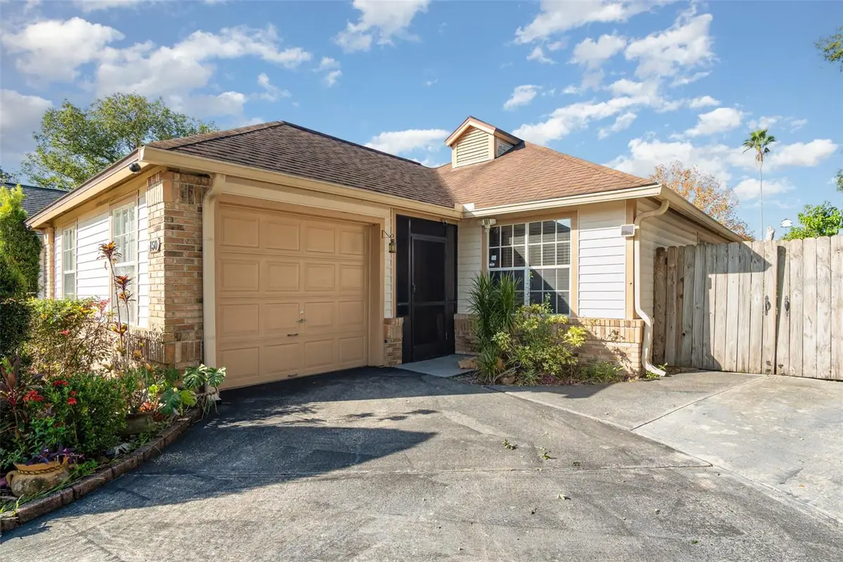 150 Edgewater Circle, Sanford, FL 32773 - Image #1