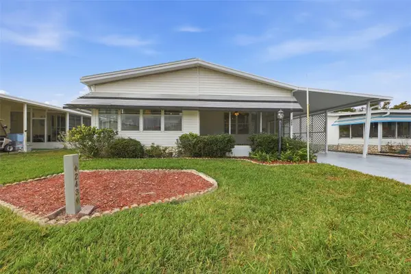 243 Douglas Park Avenue, DAVENPORT, FL 33897