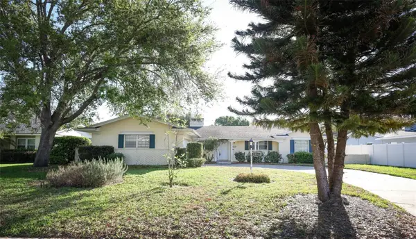 2136 Mohican Trail, MAITLAND, FL 32751