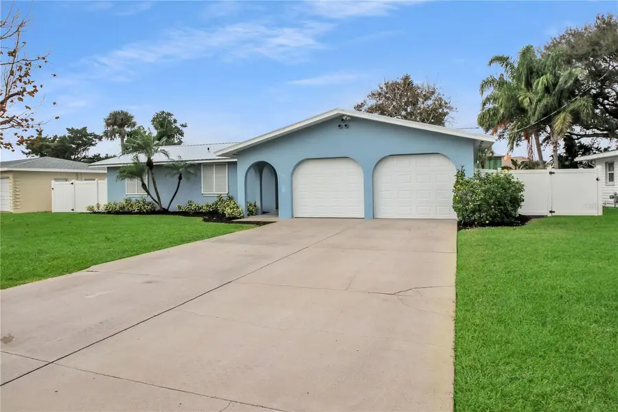 445 Desoto Drive, New Smyrna Beach, FL 32169 - Image #3