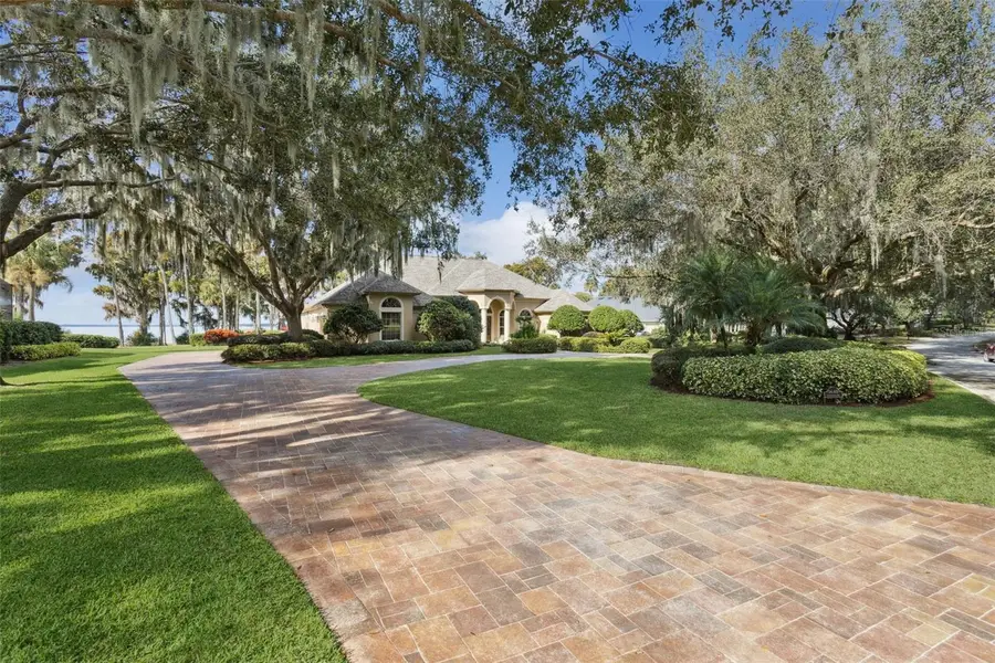 1640 Peninsula Drive, Tavares, FL 32778 - Image #2