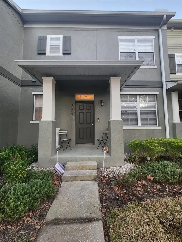 13209 Silver Strand Falls Drive, ORLANDO, FL 32824