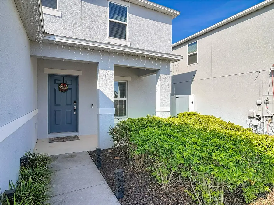 1146 Calico Pointe Circle, Groveland, FL 34736 - Image #3