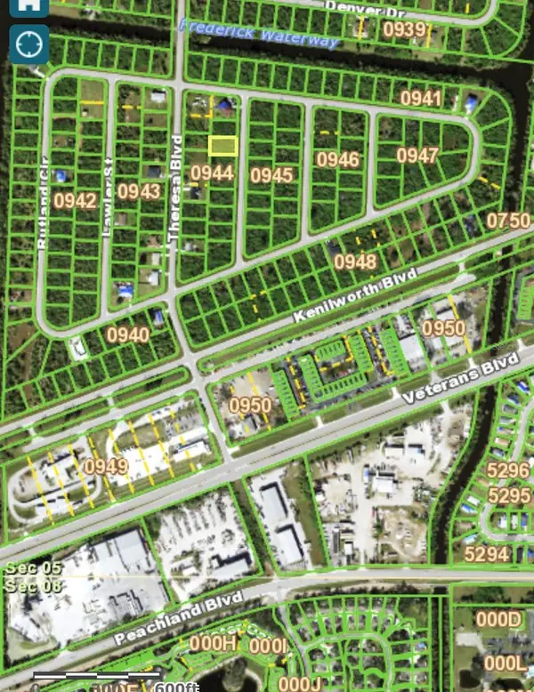 327 Findlay Street, PORT CHARLOTTE, FL 33954