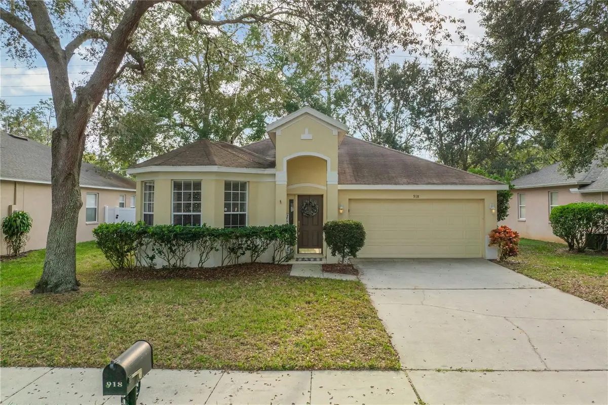 918 Magnolia Blossom Court, Apopka, FL 32712 - Image #1
