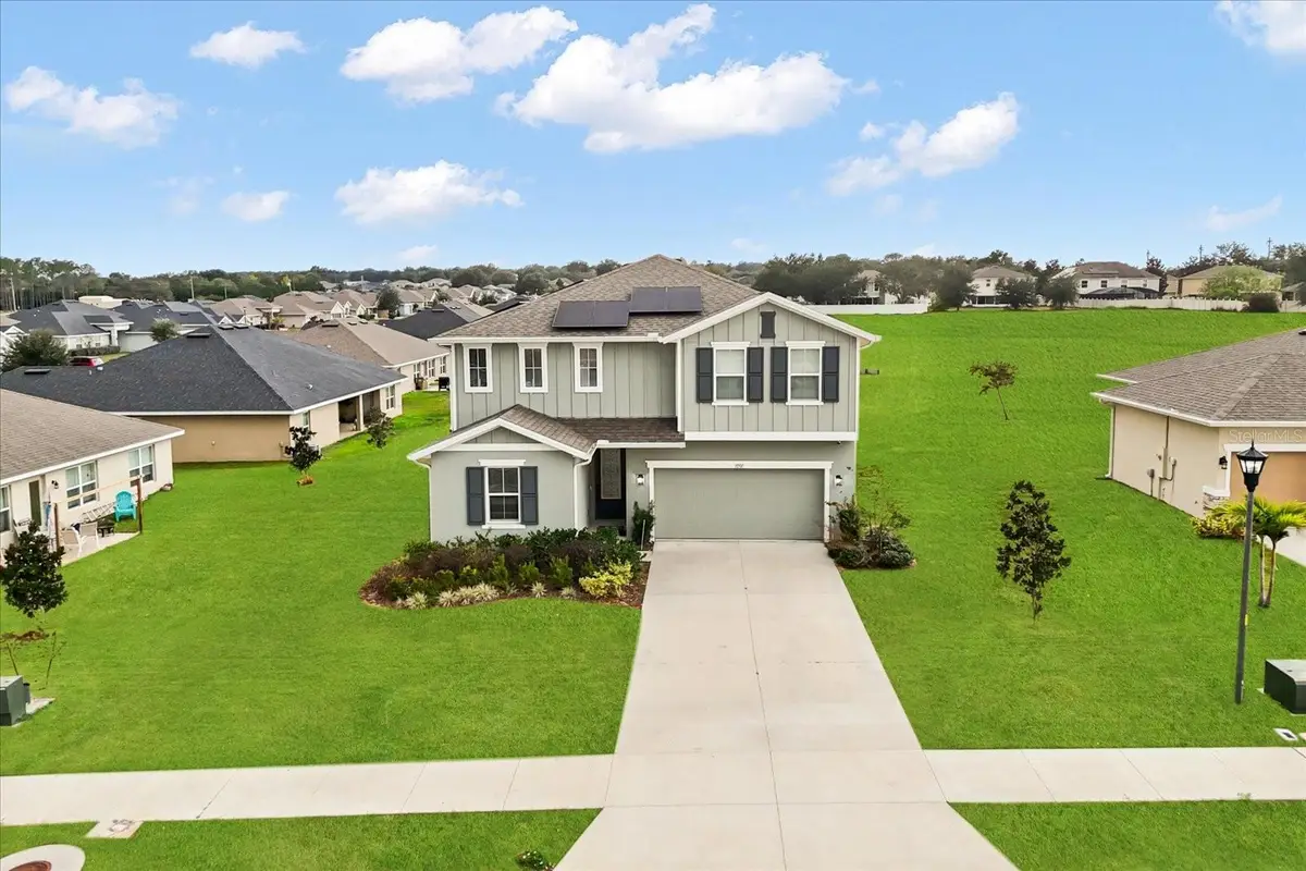 31707 Broadwater Avenue, Leesburg, FL 34748 - Image #1