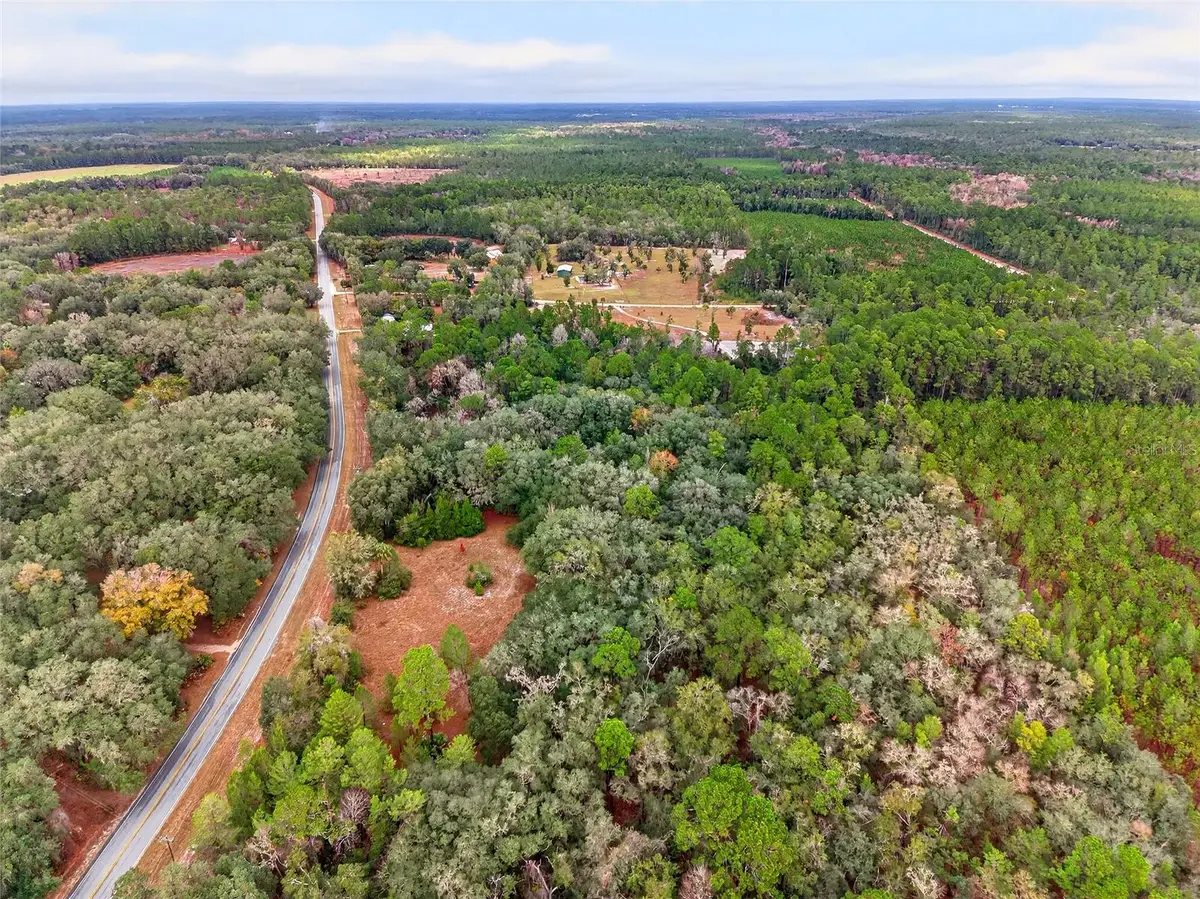 910 S County Road 21, Hawthorne, FL 32640 - Image #1