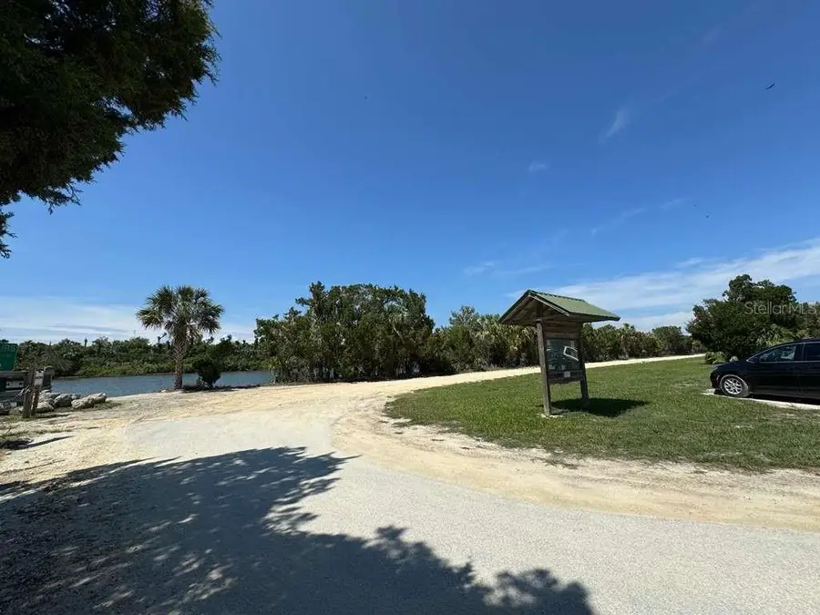 983 W National Street, Hernando, FL 34442 - Image #3