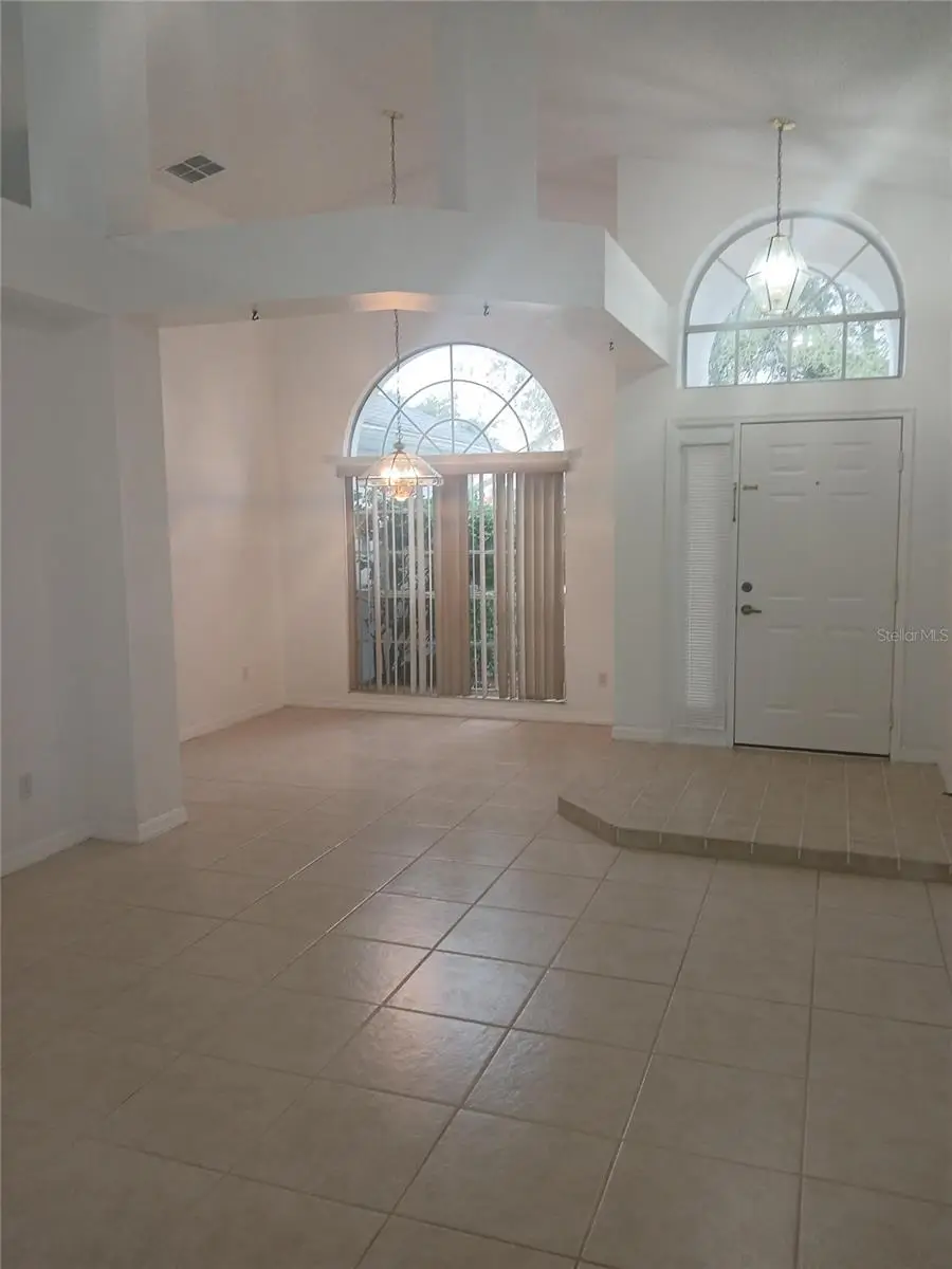 2323 Laurel Pine Lane, Orlando, FL 32837 - Image #2