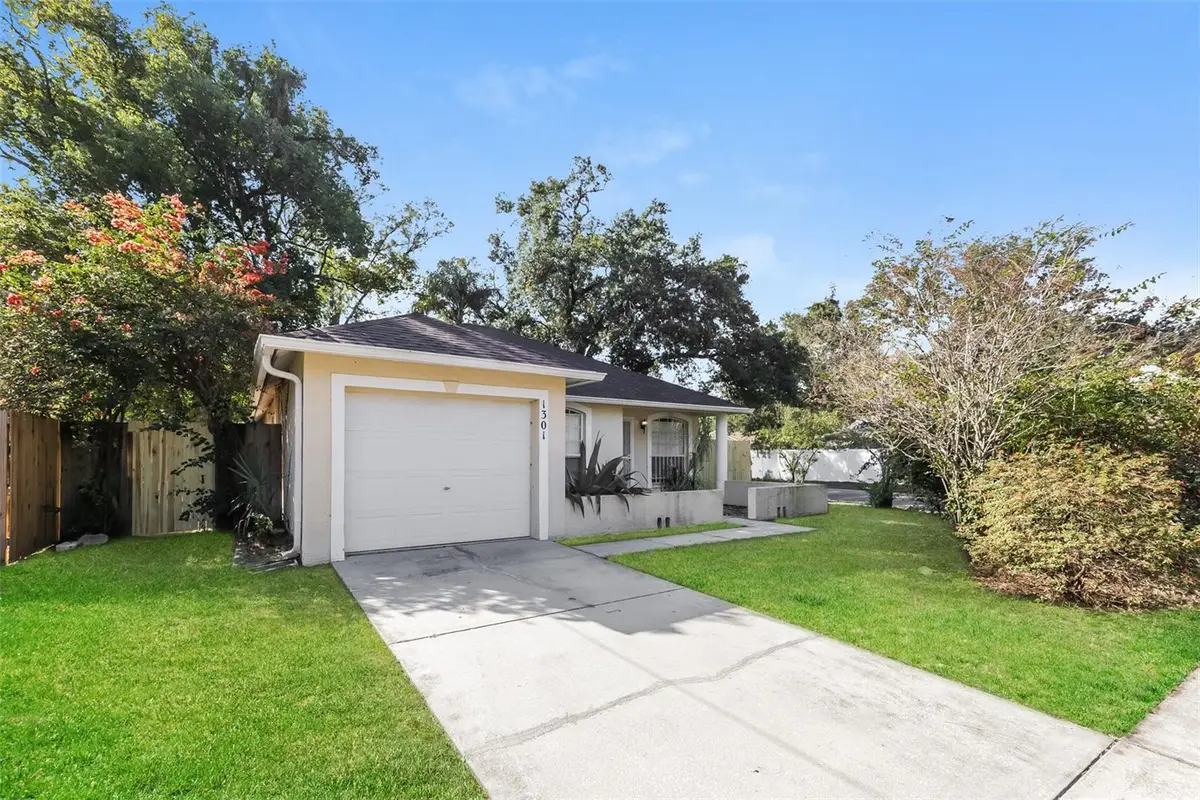 1301 E Curtis Street, Tampa, FL 33603 - Image #1