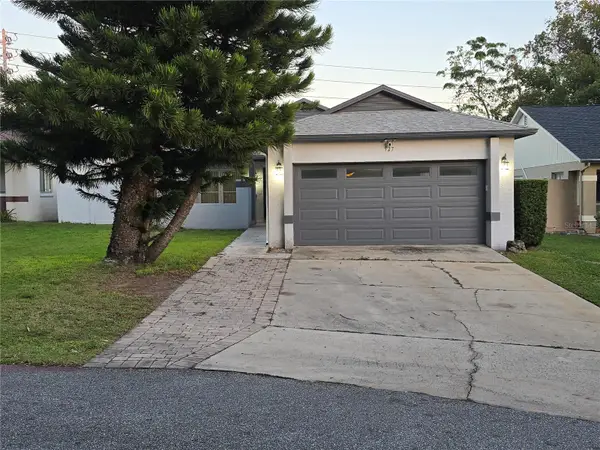 927 Grand Cayman Court, ORLANDO, FL 32835