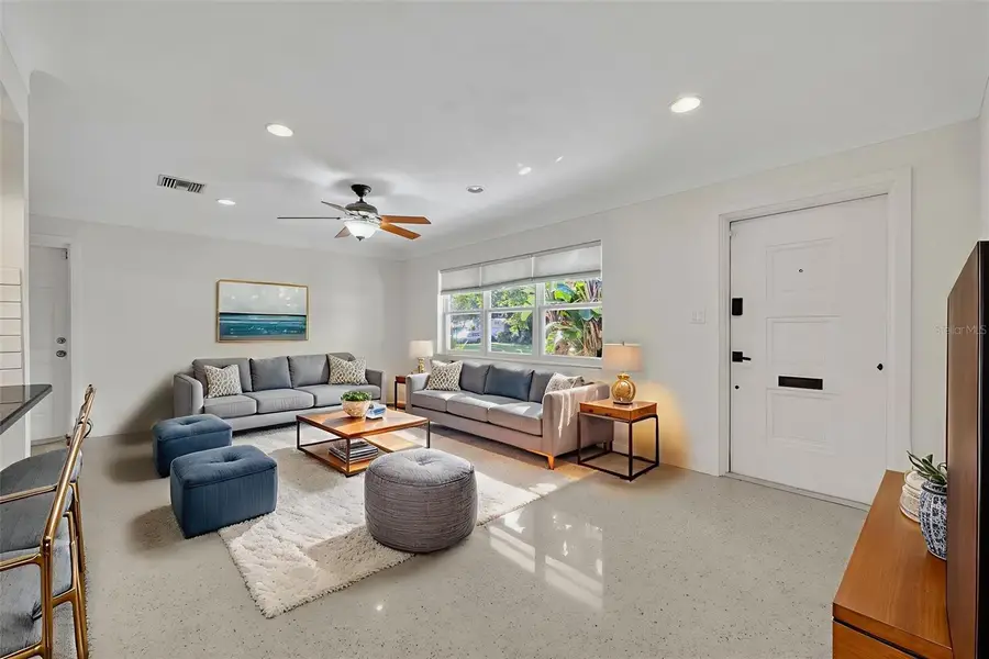 6318 30th Street S, Saint Petersburg, FL 33712 - Image #3