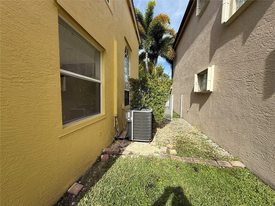 9936 Woodworth Court, Wellington, FL 33414 - Image #3