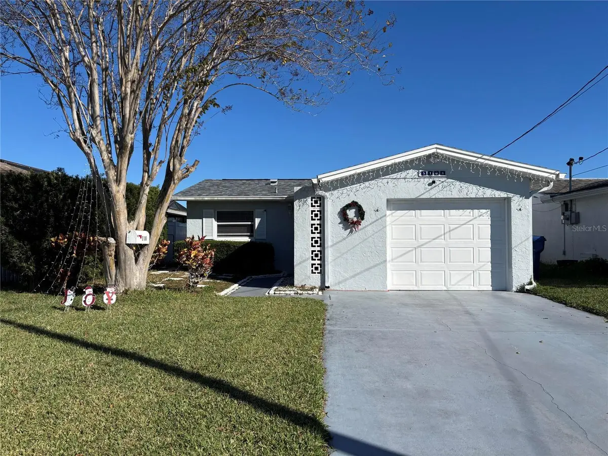 5106 Blue Heron Drive, New Port Richey, FL 34652 - Image #1